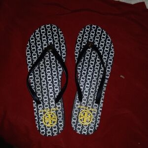 Tory Burch flip flops (7/8)